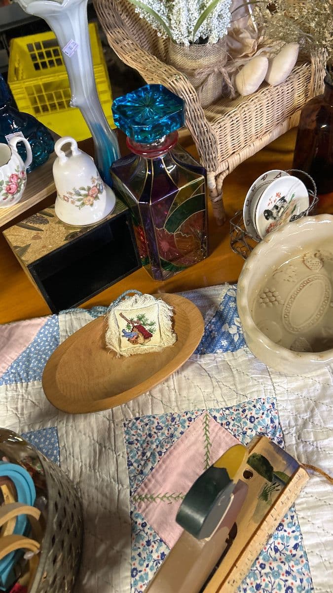 Ultimate treasure hunt vintage and downsizing Sale!! photo 4