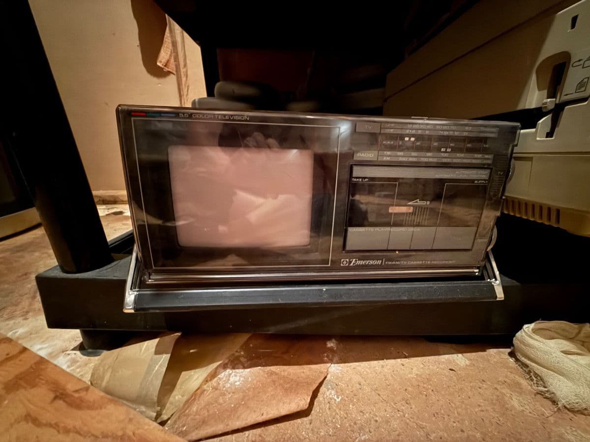 ROSWELL TIMEPIECE photo 10