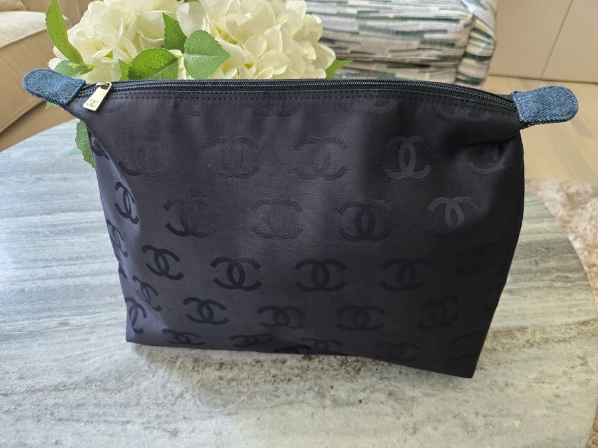 Luxury Designer Dream Sale! Chanel, Hermes, LV, YSL, Gucci, Prada, Burberry etc. APPT ONLY. photo 4