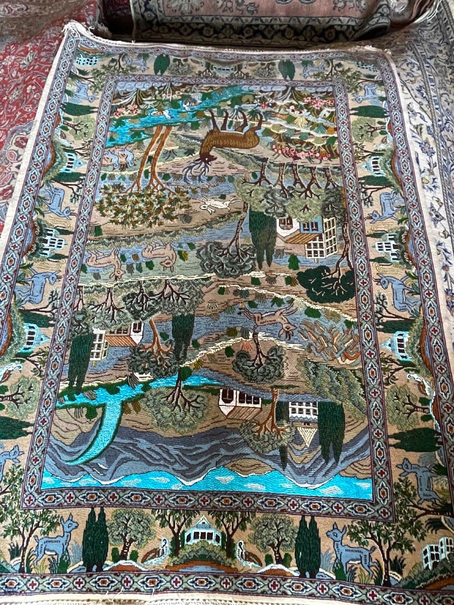 Copy of Copy of Moving sale: Thousands of Iranian handmade rugs and complete home furnishings. photo 2
