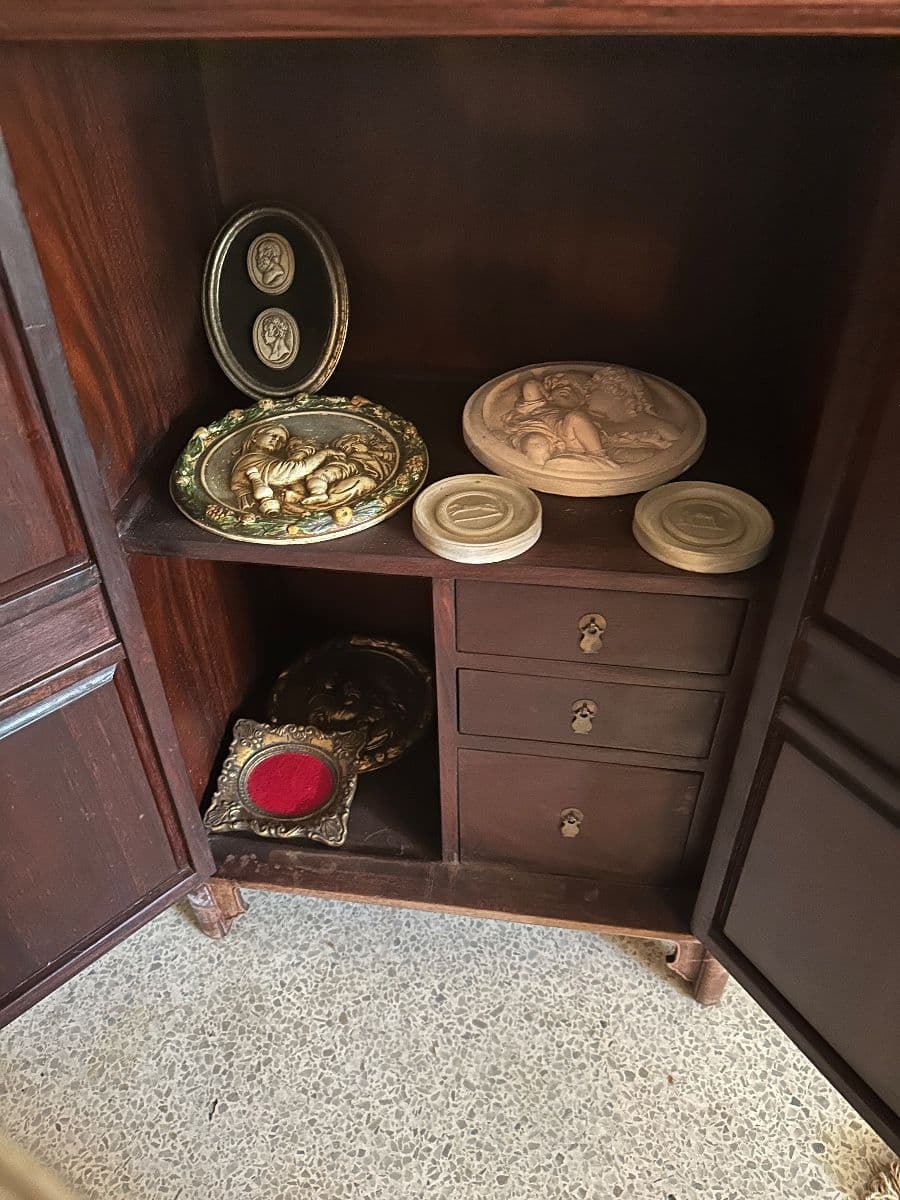CLASSIC TO PRACTICAL MOVING SALE photo 7