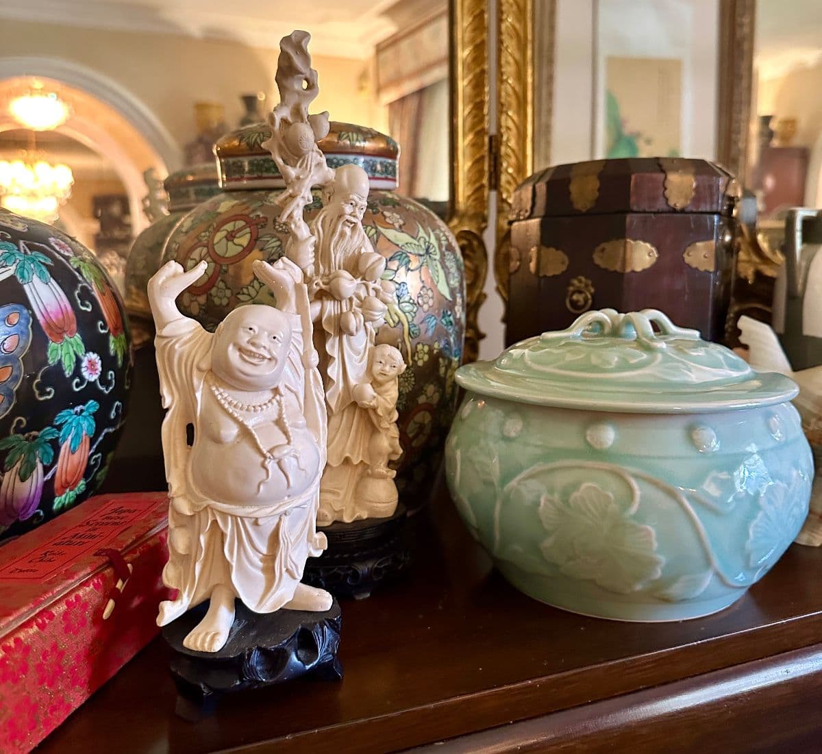 CLASSIC TO PRACTICAL MOVING SALE photo 3