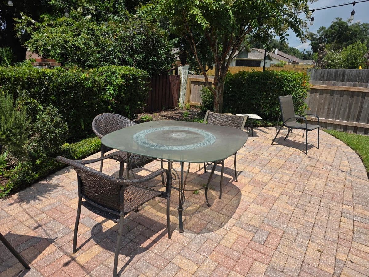 Beautiful Home on Butternut filled with Pottery Barn, Crate & Barrel and more! photo 4