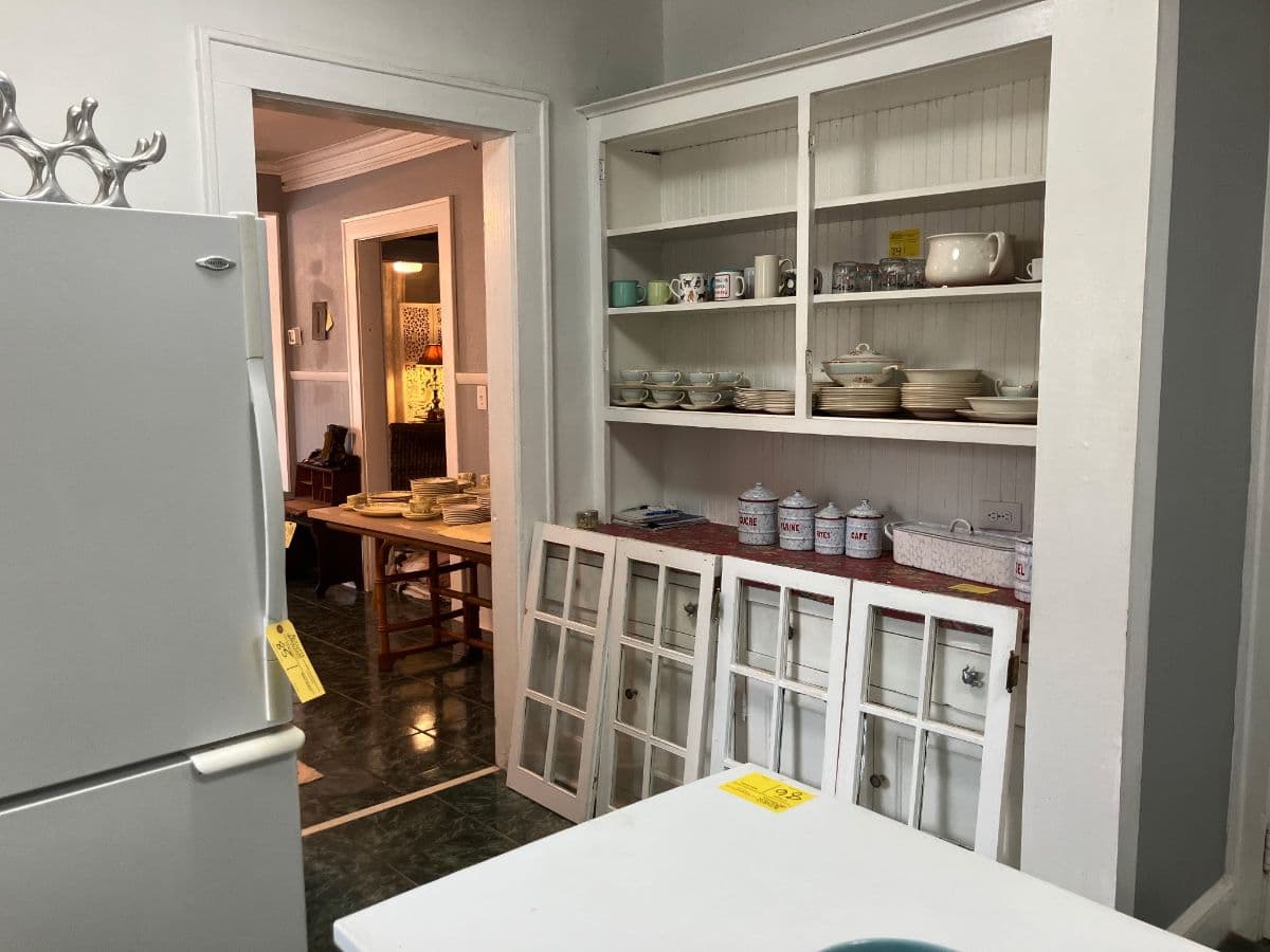 Remaining Items from Hapeville Bungalow photo 6
