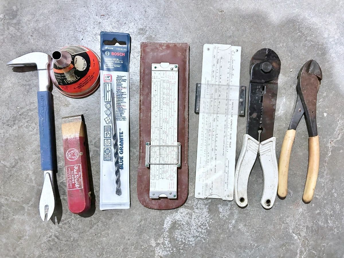Vintage Decor, Tools, Furniture, Sports Collectibles & Household Auction photo 4