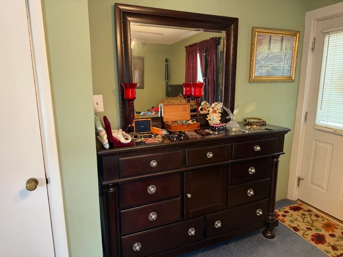 Bates Estate Sales: Large Collection of Household Goods & Collectibles photo 1