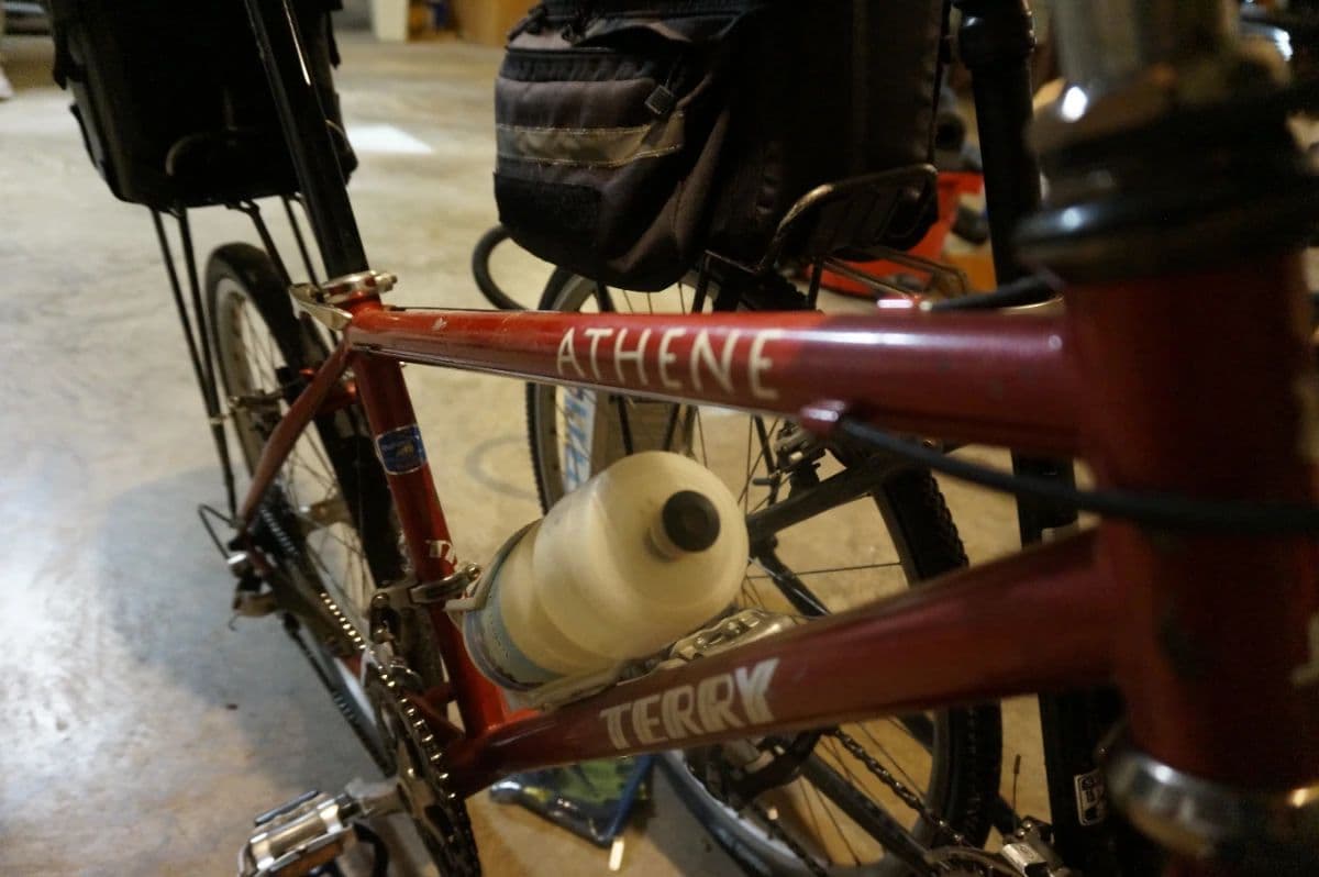NOW 50% OFF! Lovely Nashville Estate: Premium Cycling Gear, Tools, Rugs, Gorgeous Decor, & More! photo 7