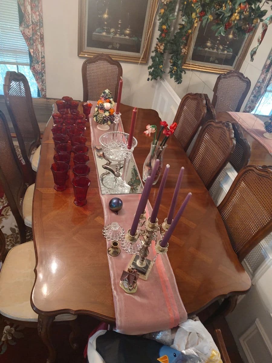 Westbury Massive packed estate sale photo 12