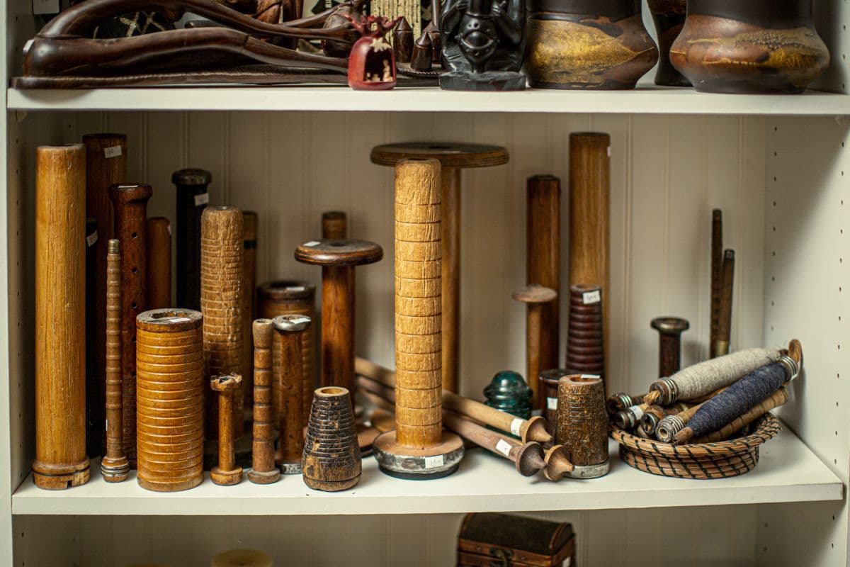 Lake Claire Estate Sale - Cruet, Christmas, Lenox, Electronics, Plants, Tools & More photo 2