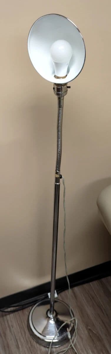 Medical Office Equipment And Furniture Auction photo 5