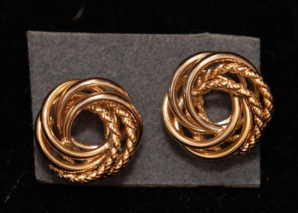 Fine Gold Jewelry, Vintage Strawberry Shortcake, Art Glass Online Auction in Northglenn photo 12