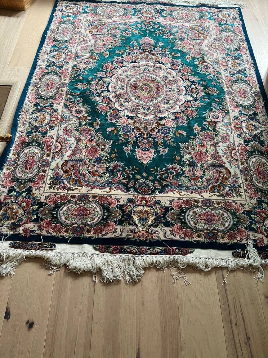 1000 Persian Handmade Rug Sales photo 5