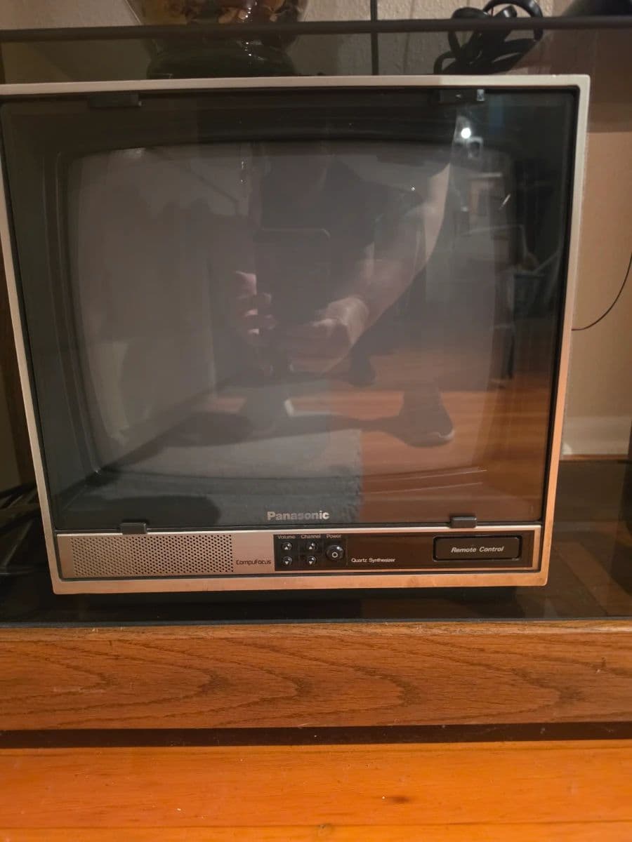 Vintage Legacy Estate Sale photo 8