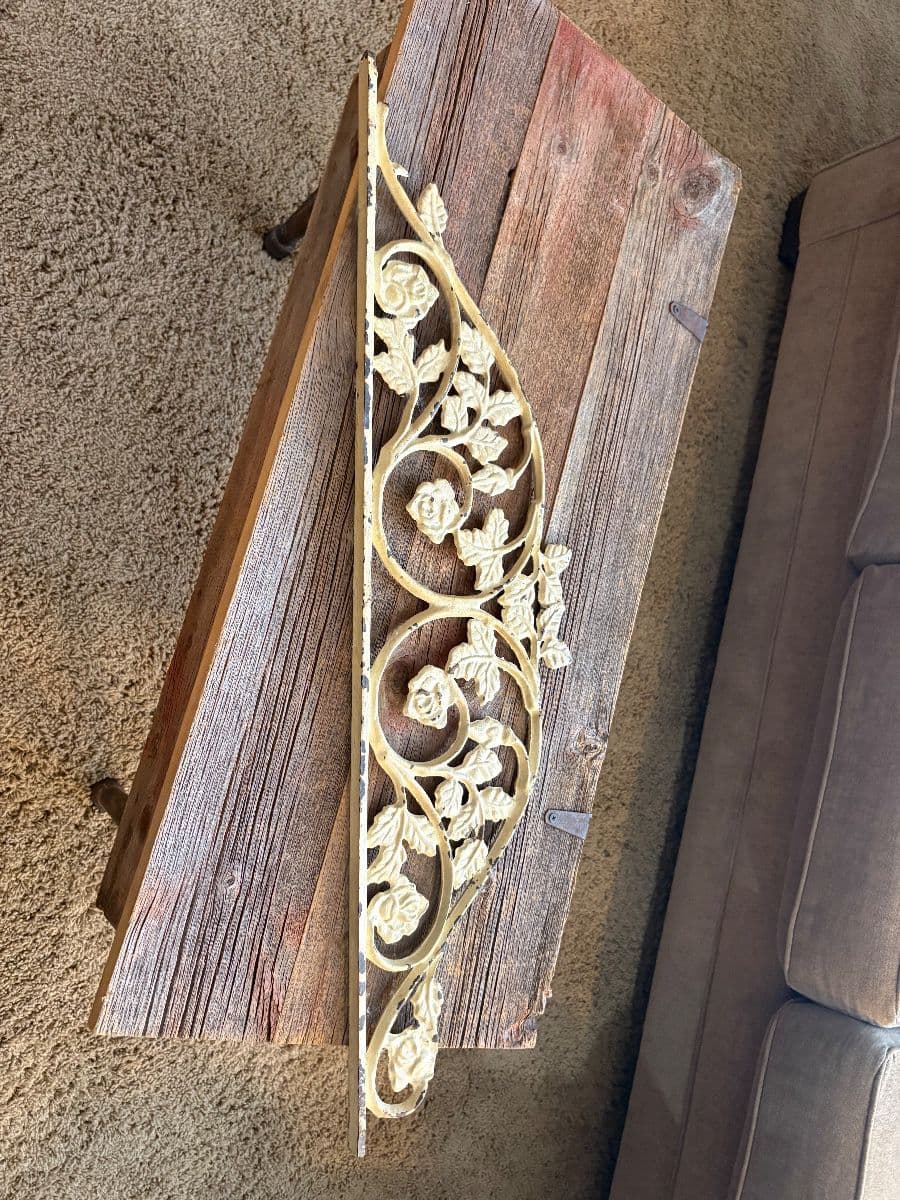 Salvaged by Sonya * Estate Sale * Beautiful Home * Farmhouse Furnishings * photo 4