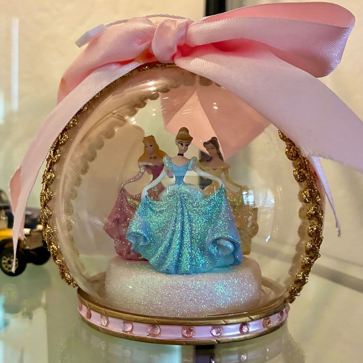 Christmas in July! Vintage Christmas Wonderland + Retro Treasures in North Phoenix (July 23-25) photo 5