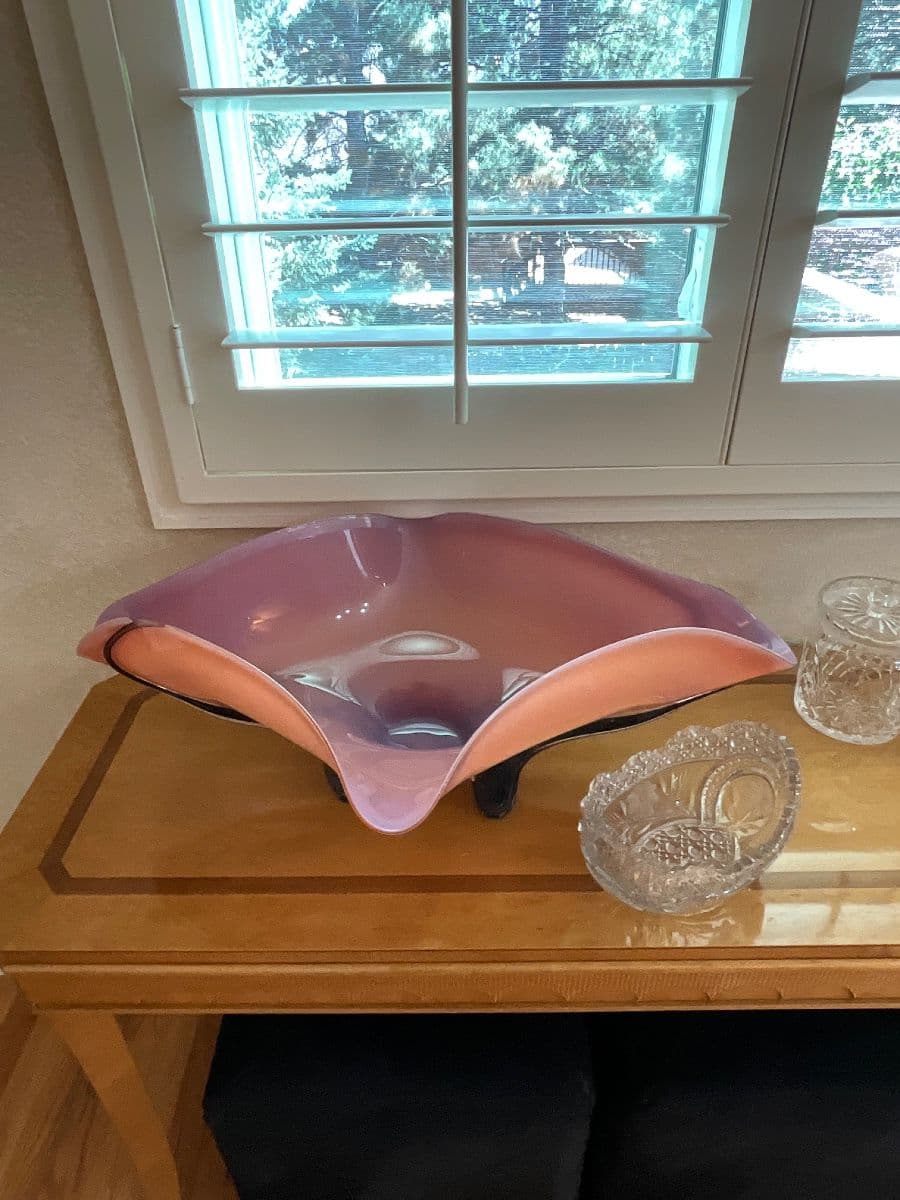 Terrific Tamarac Sale! Appointment only PLEASE PARK ON DARTMOUTH photo 9