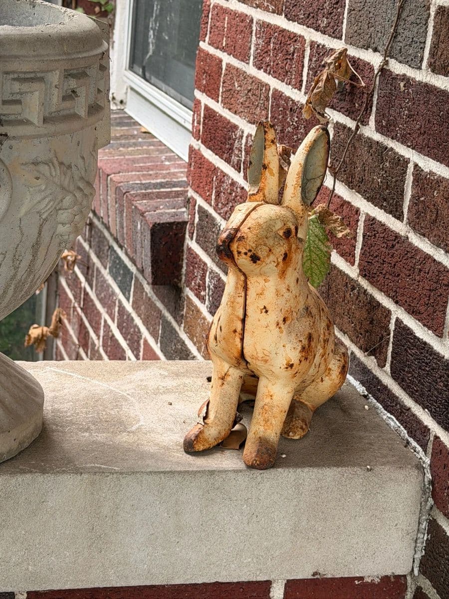 PHASE 1 Nashville Estate Sale | Antiques, Stoneware, Fine Porcelain, & Vintage Furniture photo 4