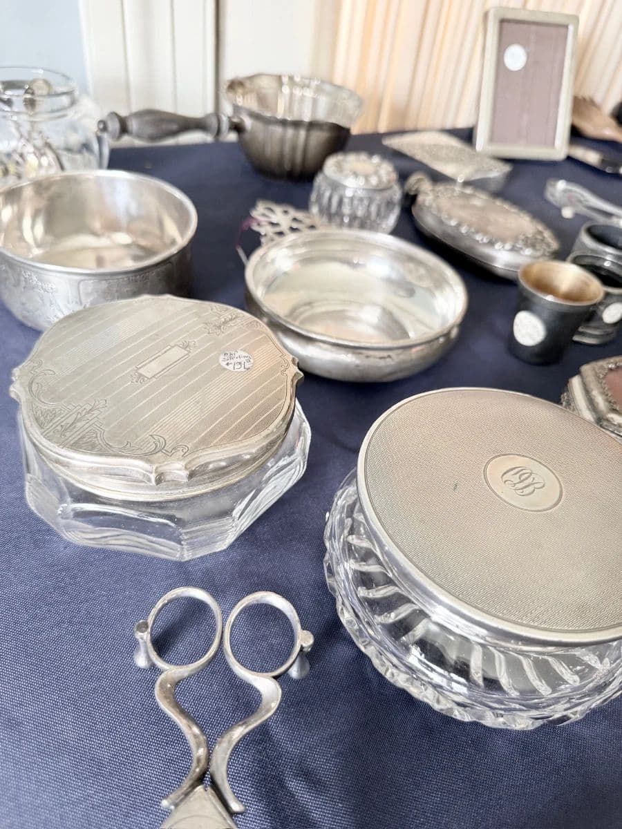 PHASE 1 East Nashville Estate | Antique Stoneware, Primitives, Porcelain & Victorian Furniture photo 6