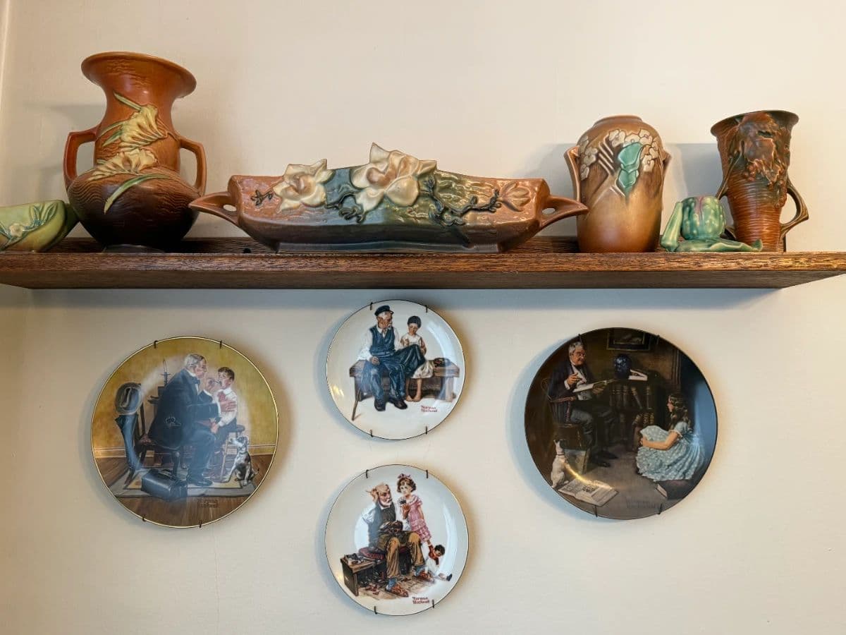 Retro in Roseway! Vintage collectibles, comics, and more! photo 5