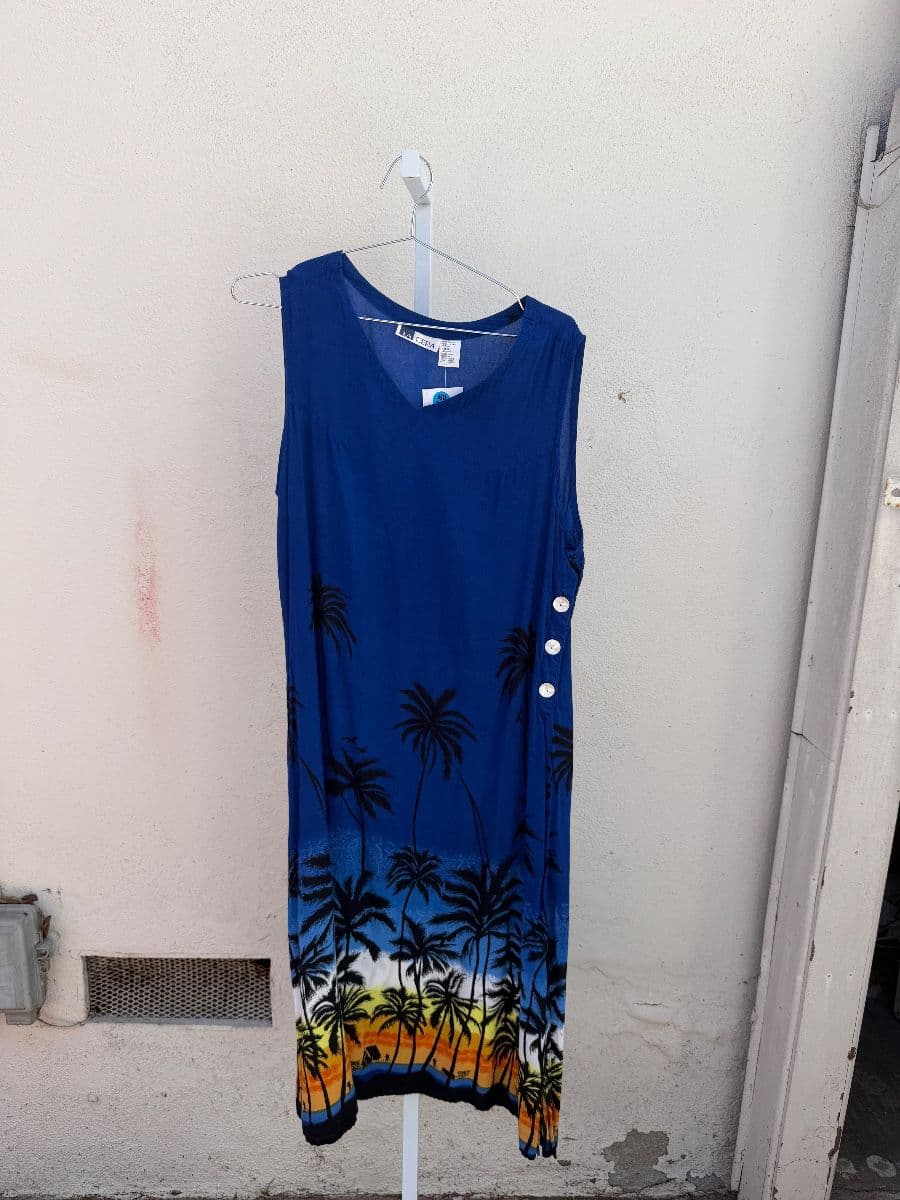 Hannah’s Hefty Hideaway Market - plus size / size inclusive vintage clothing photo 4