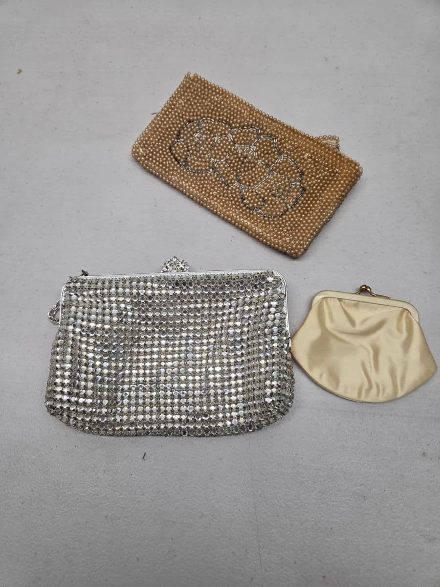 ALL VINTAGE! Toys, Electronics, Clothing, Records, Kitchen, Jewelry, Purses, Books, Collectibles photo 3