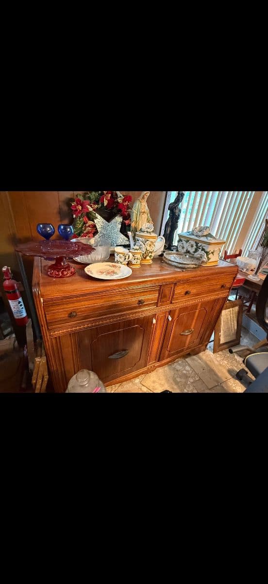 HOUSTON WE HAVE A HUGE ESTATE SALE!!! photo 8