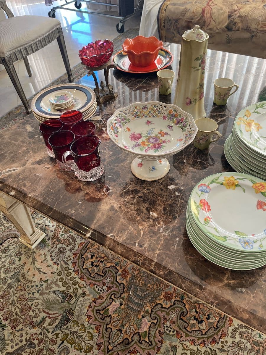 Moving sales photo 3