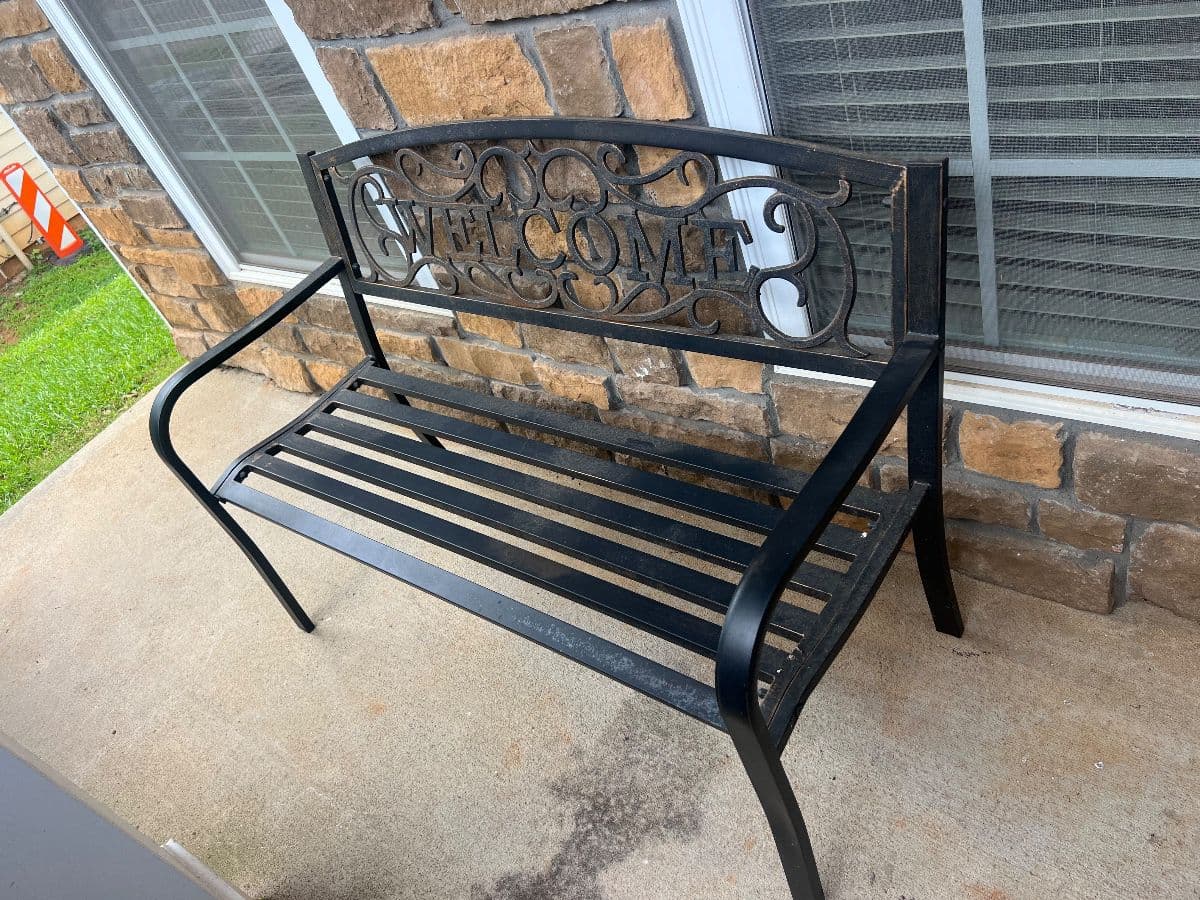 In Excellent condition - Bed, Dining, Living Room, Patio Furniture , Office, Kitchen items photo 10