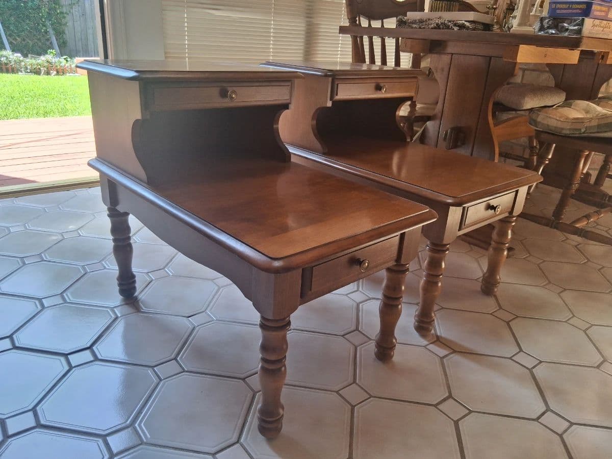 Lazybrook Timbergrove Estate Sale 77008 photo 5
