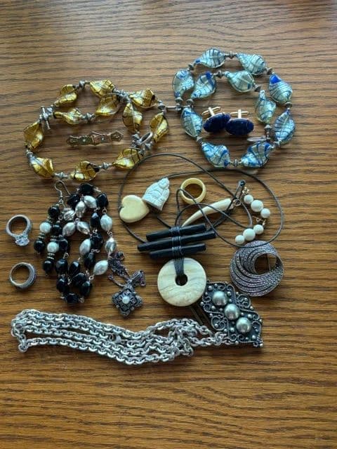 Marc's Unique Antiques Tag & Estate Sales, Inc. photo 12
