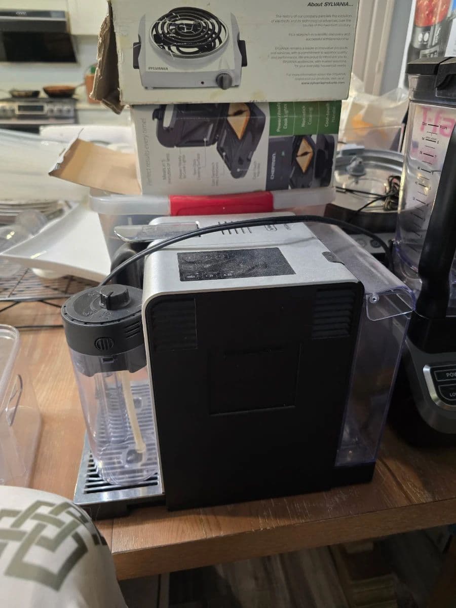 ESTATE SALE photo 9