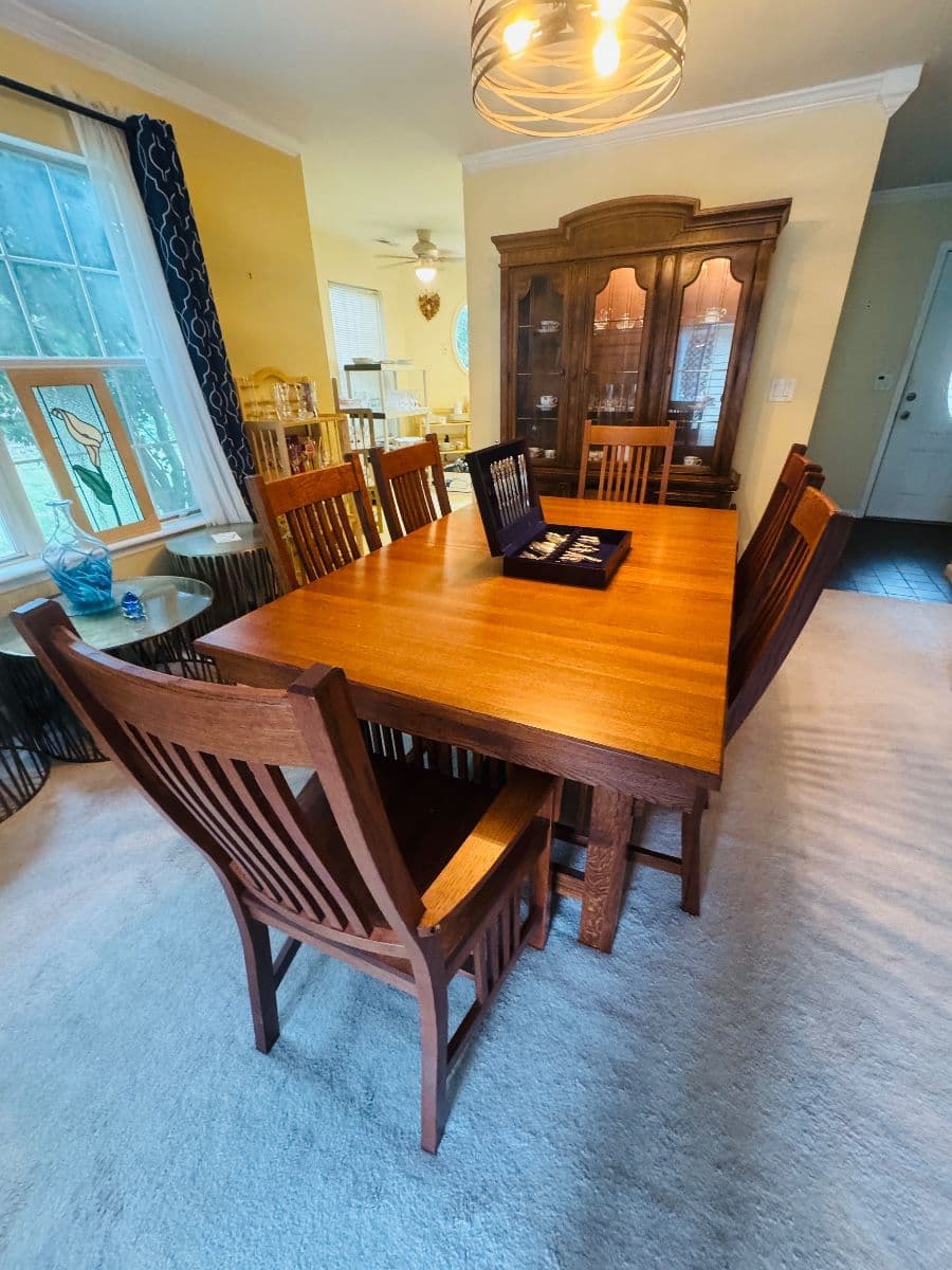 A Timeless Estate/ Relocation Sale! One Day Sale! See Description for Mobile Sign in Instructions. photo 3