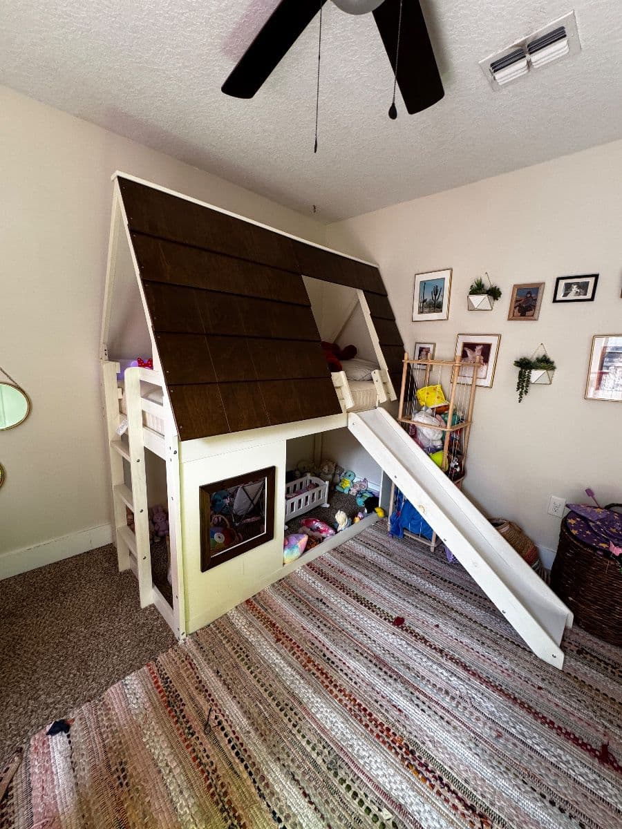 moving estate sale photo 6
