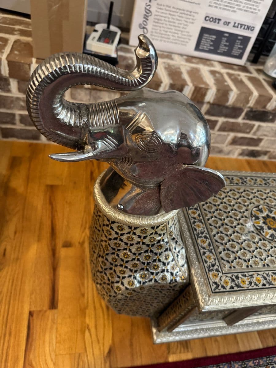 Donna Davis LLC- Extraordinary Sale-Fine Hindu Art, Accessories, Rugs, Whole House photo 8