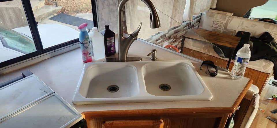 BB Realty and Auctions Live auction photo 5