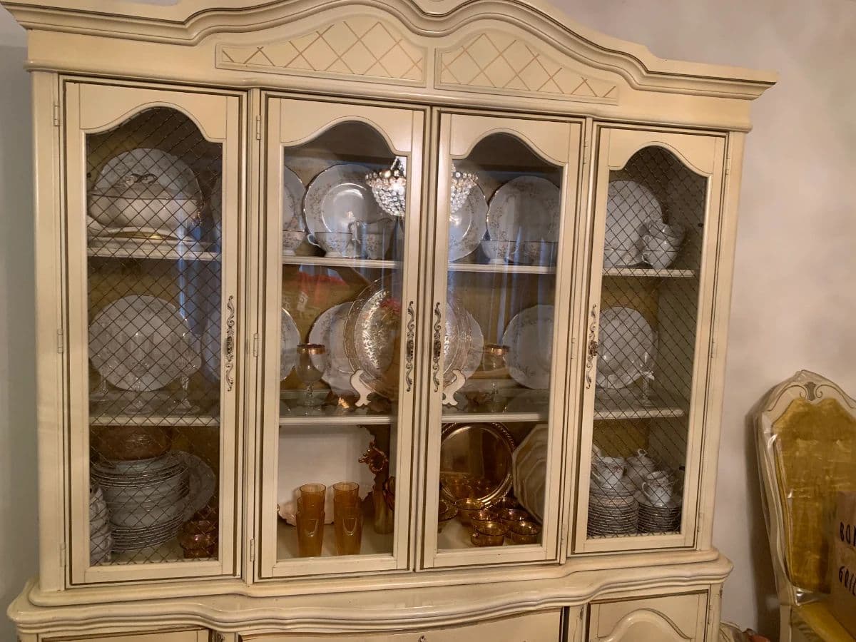 Mint Condition French Provincial Furniture-Must Go! photo 4