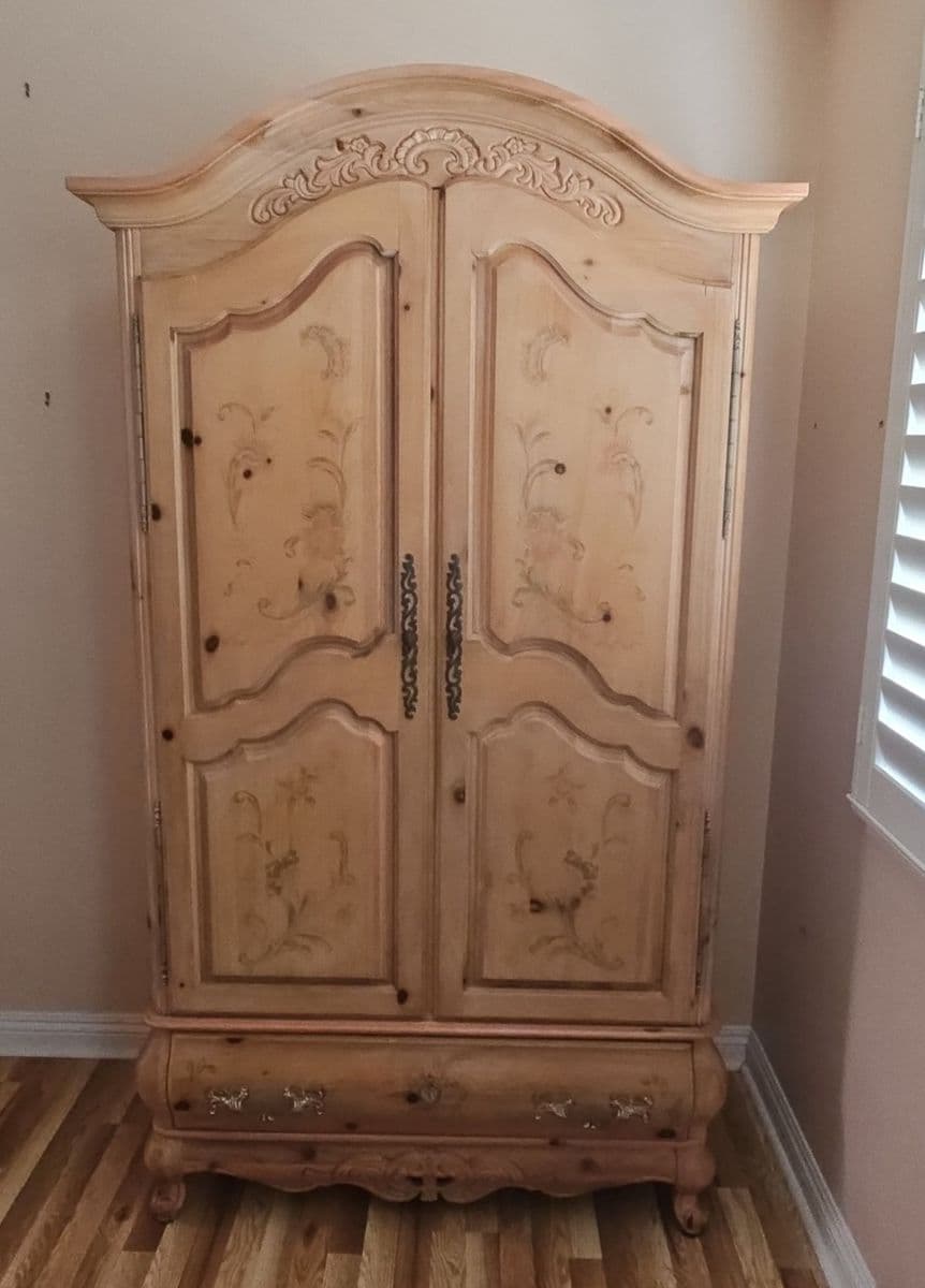 Blue Moon Rancho Bernardo Designer Estate Sale photo 1