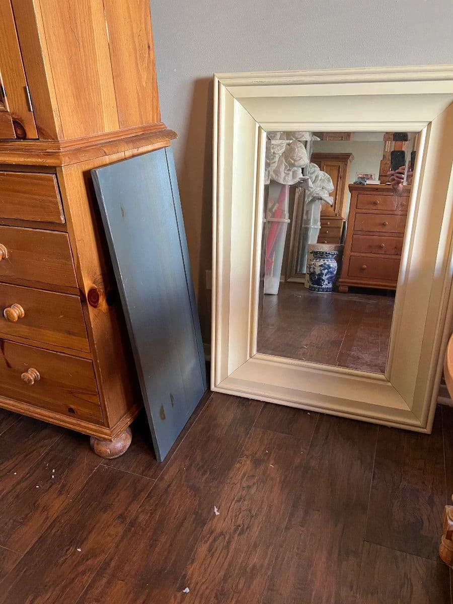50% off Estate Sale Sun 8/2 8am-4pm photo 9