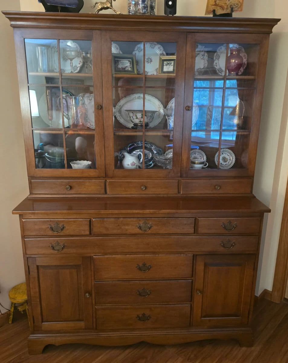 Fares Family Trust Estate Sale photo 2