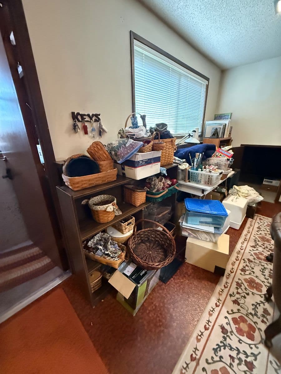 The Rusty Trunk LLC opens to " Irish Shopper" Estate Sale photo 4