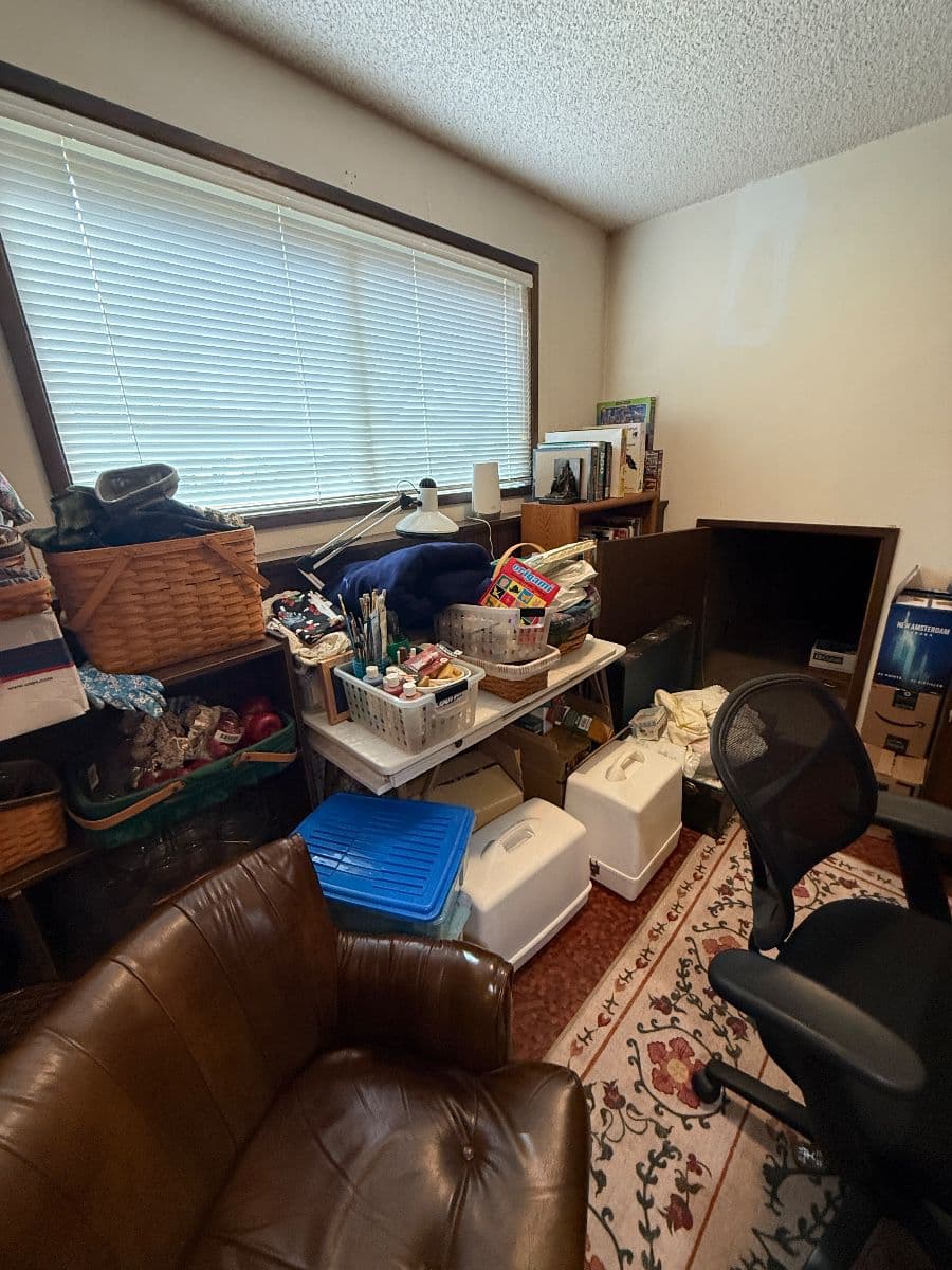 The Rusty Trunk LLC opens to " Irish Shopper" Estate Sale photo 5