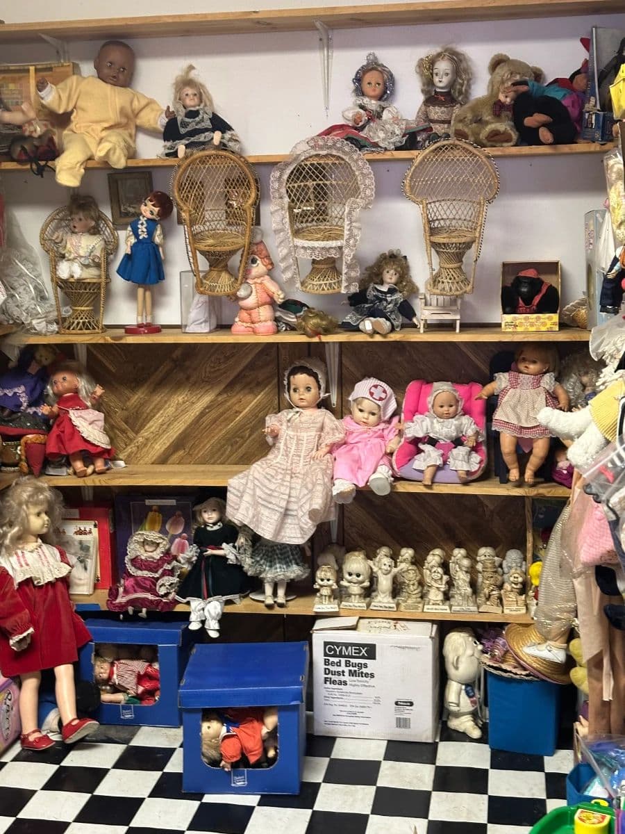Estate Sale Goddess: Ann's Attic photo 9