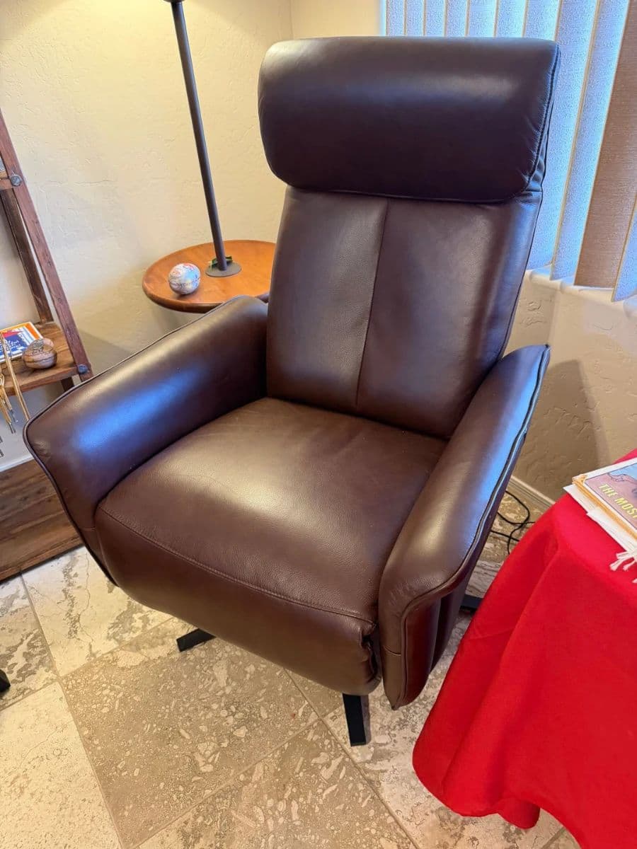 CENTRAL PHOENIX ESTATE SALE! CARS, GOLF CART, ARTWORK, FURNITURE, DÉCOR, COLLECTIBLES & MORE! photo 5