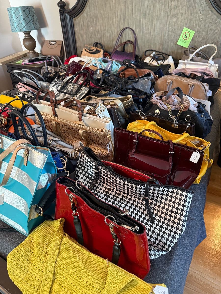 Mulberry Way Estate Sale photo 3