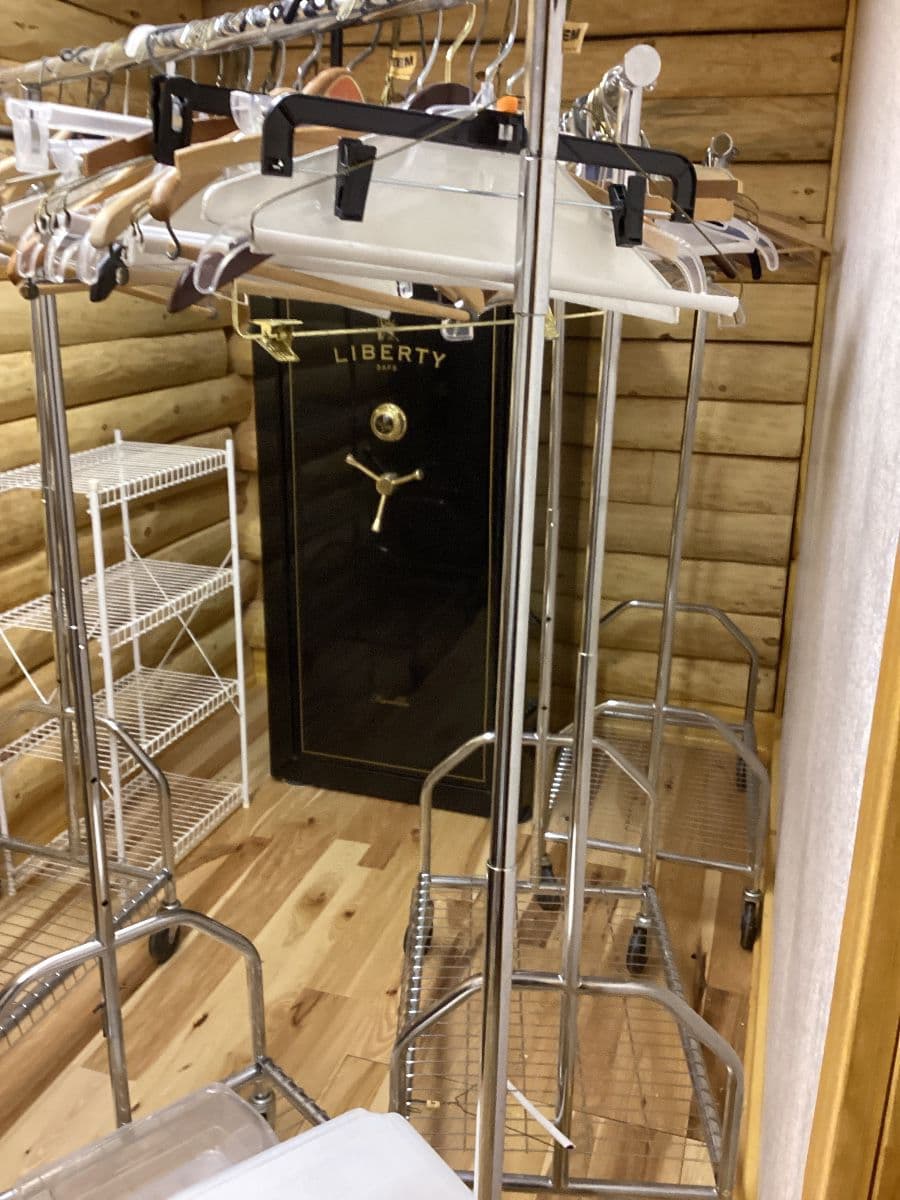 ***GUNS, TRAILERS, SIDE BY SIDE AND 20 ACRES OF TREASURES*** photo 7