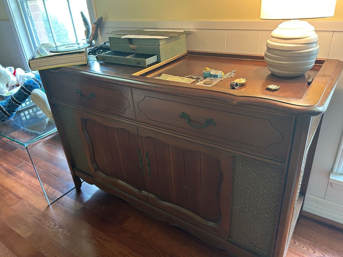 McCollum Estate Sale photo 11