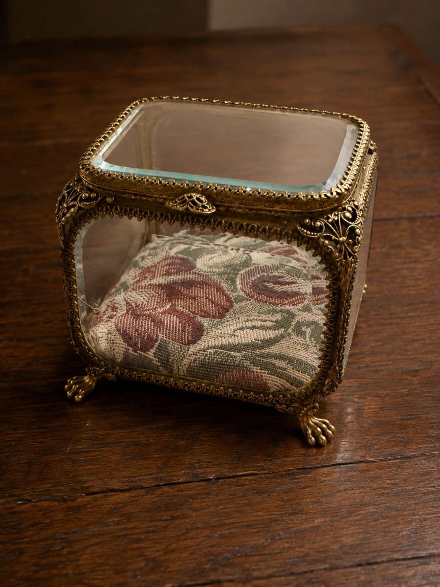 Estate of Curiosities photo 4