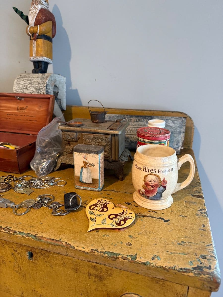 Final Day Blowout! Westchester Antique Treasures Estate Sale! photo 8