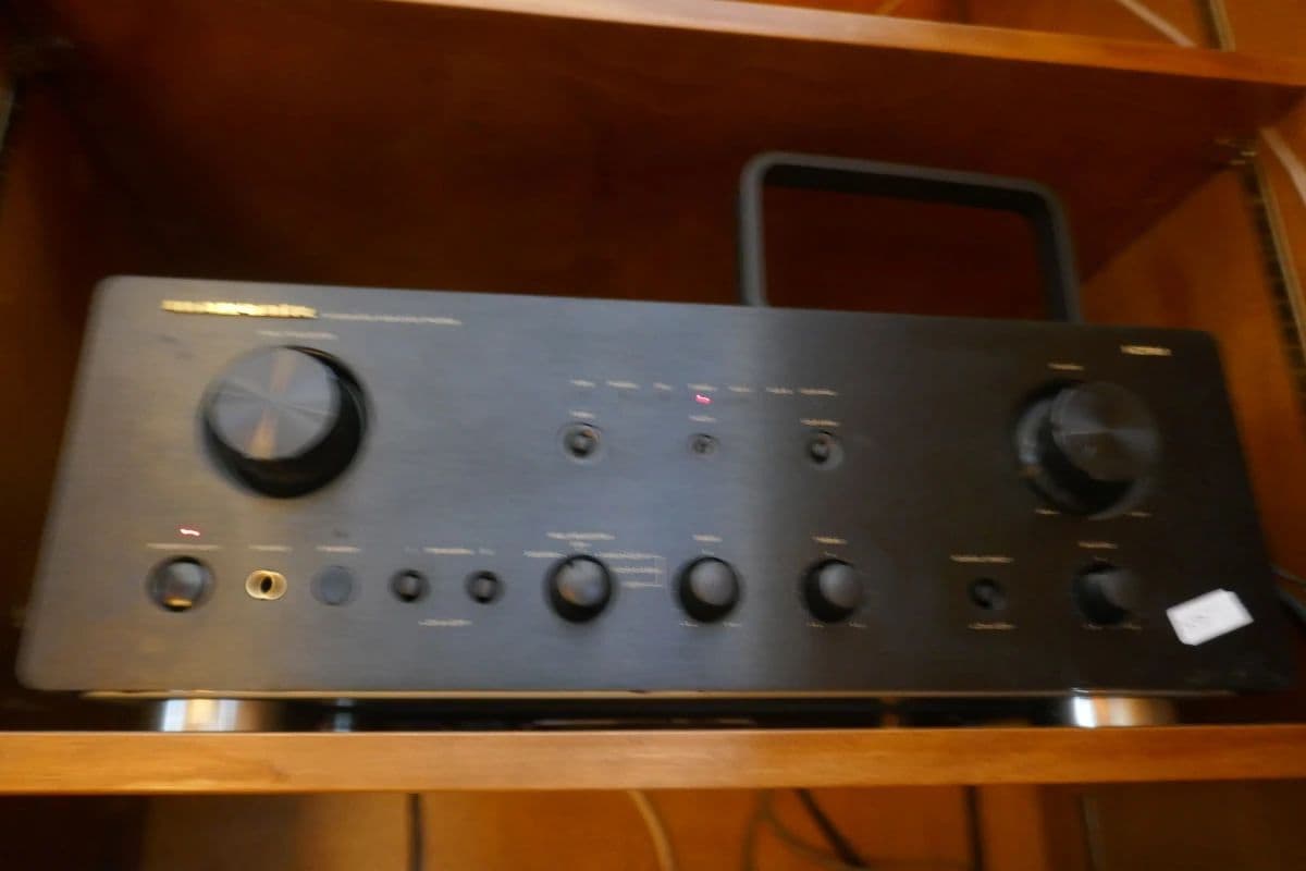FUN Memorial Area Estate Sale Fossils, Fishing, High End Electronics and MUCH MORE! photo 4