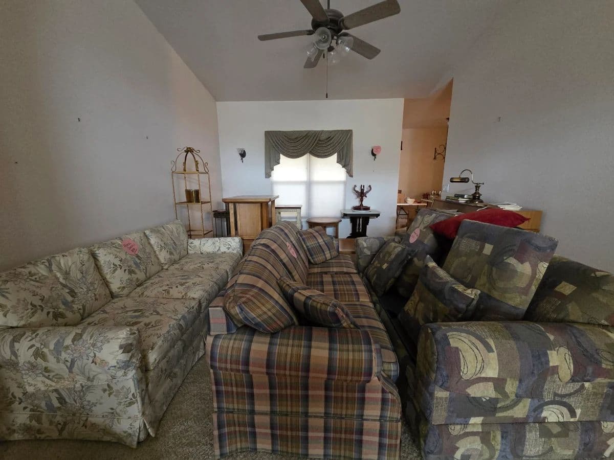 Estate Sale ~ Grand Junction 3 Bedroom Home photo 12